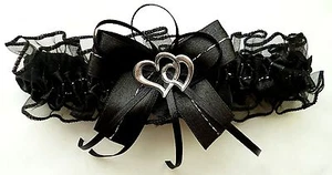  Braut Strumpfband XXL bis 80 cm schwarz mit 2 Herzchen und Silbernaht Hochzeit - Bild 1 von 2