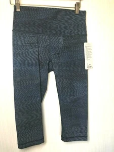 NWT Lululemon 17” WunderUnder 1/2 HR Tight Luxtreme LW6AO9S KBPT Blue Print Sz 8 - Picture 1 of 7