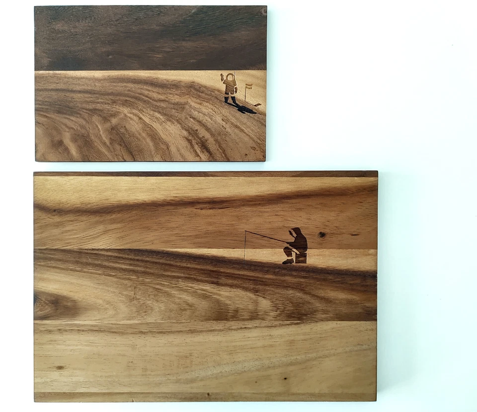 Holzbrett Schneidebrett Servierbrett 2 Stck Akazienholz Motiv gelasert Tischdeko - Bild 1 von 4