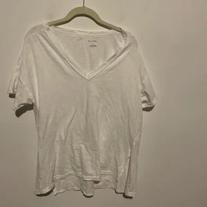White Anthropologie Pilcro V-Neck Sustainable Short Sleeve Tee Shirt Medium - Picture 1 of 6