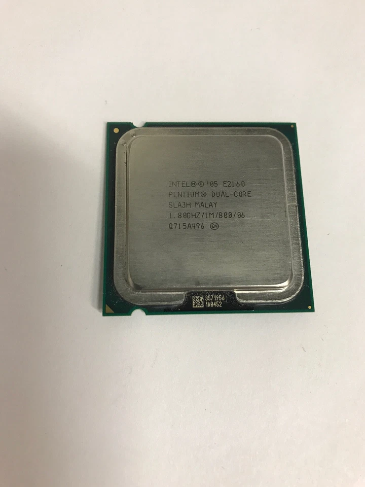 Intel Pentium Dual Core E2160 1.8GHz 1MB L2 Cache 800MHz FSB SLA3H - Image 1 of 1