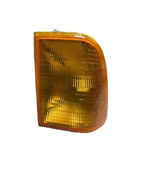 LUZ INDICADORA DE GIRO DELANTERA IZQUIERDA FORD TAUNUS CORTINA 1979-1982 Foto 1 de 4