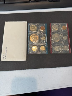 1978 US Mint 12 Coin Uncirculated Set Complete Philadelphia & Denver  - Image 1 of 4