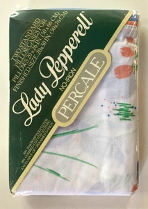 NUEVAS Fundas de Almohada Vintage LADY PEPPERELL 50/50 Azul Amarillo Melocotón Floral - Nuevas de Lote Antiguo - Imagen 1 de 3