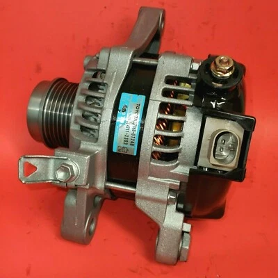Alternador compatible; 2014 2015 2016 Toyota Corolla L4 1,8 L Denso Reman Foto 1 de 4