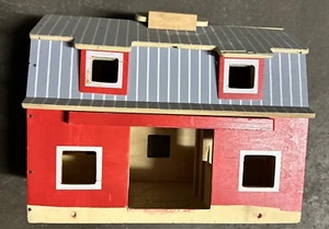 Melissa & Doug WOOD FARM BARN Fold & Go 2 Story 13x11x7” USED LOOK Crayon Color - Picture 1 of 8