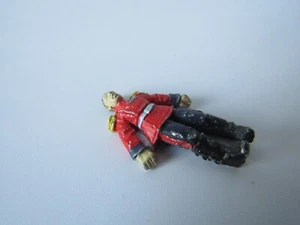 A15 WARHAMMER 40K IMPERIAL GUARD ARMY- PRAETORIAN WOUNDED / CASUALTY - Picture 1 of 2