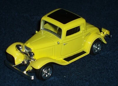 #53 MOTOR DE METAL FUNDIDO MAX "AMERICAN GRAFITTI" 1932 FORD CUPÉ ESCALA 1/43 o O Foto 1 de 4