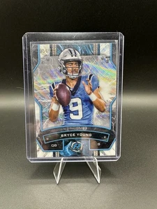 2024 Topps Resurgence - Bryce Young #12 White Surge Refractor /125 - Picture 1 of 2