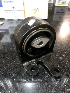 REAL/NEW Genuine GM ACDelco AC Delco Rear Engine Mount 22684872 - Picture 1 of 2