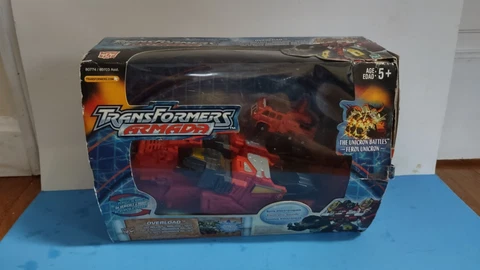 Transformers Armada OVERLOAD with Rollout MIB NEW Hasbro 2003 Max-Con Class Cover