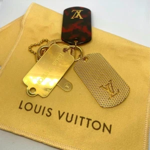 Louis Vuitton TAKASHI MURAKAMI Monogram ofrage Key Ring Bag Charm M65635 Limited - Picture 1 of 9