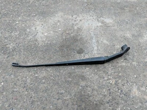 MITSUBISHI SHOGUN MK3 REAR WIPER ARM - Picture 1 of 2