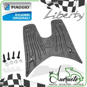TAPPETINO PEDANA LIBERTY IGET 50 125 TAPPETO POGGIAPIEDI GOMMA PIAGGIO ORIGINALE - Foto 1 di 4