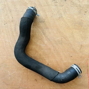 Genuine Mercedes OEM W176 M133 Coolant hose pipe to thermostat A1332000582 - Picture 1 of 3