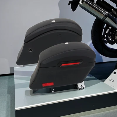 Black Motorcycle Universal Luggage Hard Saddle Bags For Yamaha Kawasaki Honda Foto 1 de 4