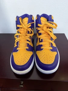 Nike Dunk High GS Lakers Court Purple/Yellow  DZ4454-500  Size 6Y Women's 7.5 - Picture 1 of 6
