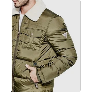 GUESS Herren Wintermantel grün Puffer Jacke L Sherpa Kragen Reißverschluss warm - Bild 1 von 15