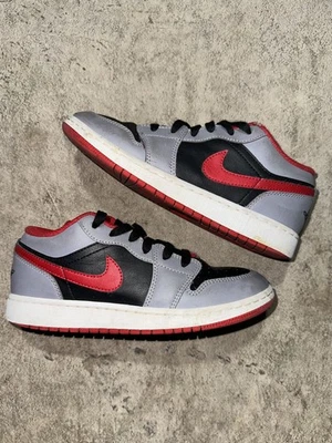 Nike Jordan 1 Bajo Cemento Rojo Fuego Zapatos 553560-060 GS 4/WMNS 5.5 Foto 1 de 4