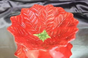 Maxcera NOEL Poinsttia 9 " Serving Bowl (s) Flower Shaped - Picture 1 of 5
