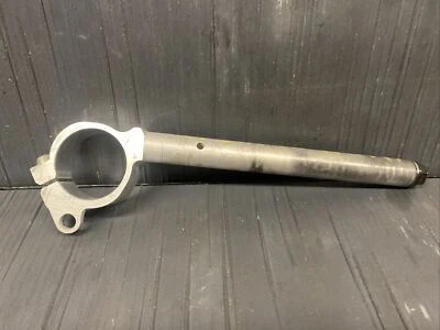 2011 川崎忍者 ZX10R 右把手,原始设备制造商夹 #11321 — 第 1/4 张图片