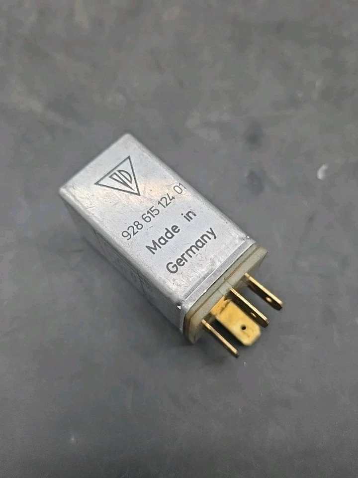 PORSCHE 911 928 944 968 ABS SISTEMA FRENOS ANTIBLOQUEO RELÉ 928 615 124 01 J2-820 Foto 1 de 4