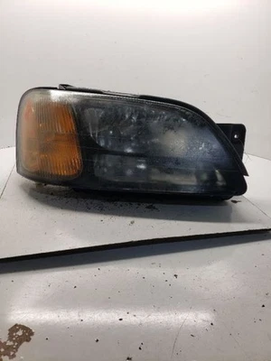 Faro de pasajero con barra horizontal negra para 00-04 LEGACY 1165650 Foto 1 de 4