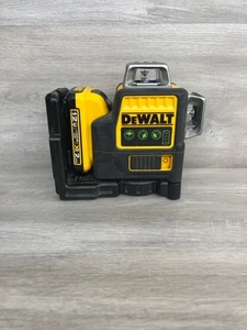 DEWALT DW089LG 12V MAX 100 ft verde autonivelante 3-Bea (PO1019982) - Imagen 1 de 10