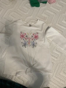 Carters Girls Size 8 Pull Over Sweatshirt NWOT - Picture 1 of 5