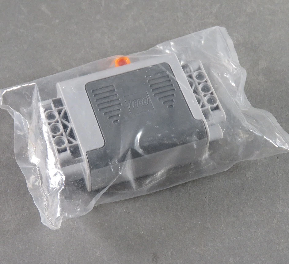 LEGO Power Functions: Battery Box (8881)