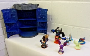 Activision SkyLanders 9 Piece Collection w Pipe Home - Picture 1 of 24