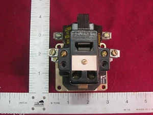 Square D Class 8501 Type D0-20 Series C Coil L2959 - Picture 1 of 7