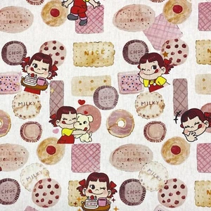 Japanese Girl Peko Chan Biscuits Cookies Sewing Cotton Quilting Fabric 1/2 Yard - Bild 1 von 3