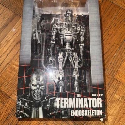 NECA Reel Toys 7” The Terminator ENDOSKELETON Action Figure NIB - Image 1 of 4
