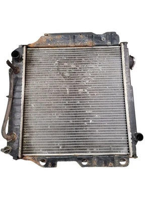 Radiador compatible con 97-06 WRANGLER 612727 Foto 1 de 4