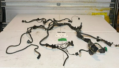 Arnés de cableado de transmisión del motor Hemi 5,7 L Dodge Ram 2500 3500 2005 OEM 56051622AB Foto 1 de 4