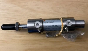 SMC CG5EA25TNSR-5 cilindro base, cilindro CG5, ACERO INOXIDABLE (NUEVO) - Imagen 1 de 3