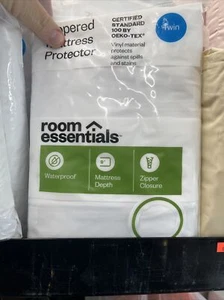 NEW Vinyl 💦Waterproof Zippered Mattress Protector White (Twin) Room Essentials - Picture 1 of 1