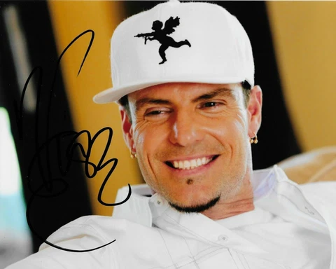 Ice Ice Baby Vanilla Ice Signed Photo 8x10 COA 6 Cover