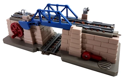 Lionel Adventure Drawbridge Lights & Sound in Original Box Learning Curve 1999 - Image 1 of 4