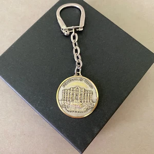 Fontana di Trevi Roma Souvenir Key Ring Keychain Fob ~ Trevi Fountain Rome Italy - Picture 1 of 12