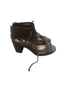 Vince Camuto Damen braun Leder Peeptoe Schnürung Absatz Sandalen Größe 7,5 - Bild 1 von 5