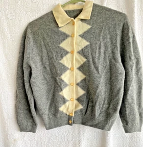 VTG 1950s Womens Wool Blend Sweater Blouse Gray White Diamonds Collar Buttons - Picture 1 of 4