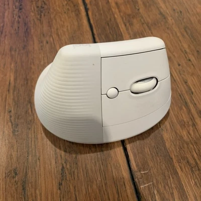 Logitech Lift Vertical Ergonomic Mouse White NO DONGLE (MISSING BATTERY COVER) - Image 1 of 3