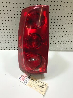 GMC YUKON 2007 2008 2009 2010 2011 2012 2013 LUZ TRASERA IZQUIERDA LADO CONDUCTOR OEM Foto 1 de 4