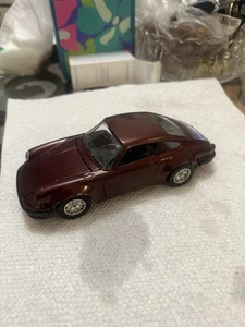 Burago 1/24 Porsche 911 0102 Vintage Diecast Modellauto Bburago Reparatur - Bild 1 von 12