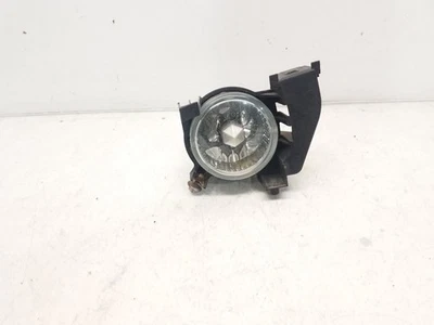 Luz antiniebla izquierda para conductores Subaru Forester 2006-08 - montada en parachoques Foto 1 de 4