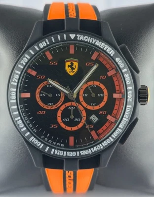 Reloj pulsera de cuarzo Ferrari de lujo cronógrafo para hombre esfera negra banda de goma Foto 1 de 4
