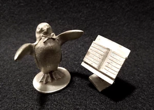 2-pc Hudson pewter penguin #0641 conductor rostrum orchestra figures Strike Up - Picture 1 of 5