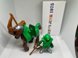 Fisher Price Imaginext Green Eagle Talon Archer Horse Castle Knight Archer Horse - Picture 1 of 9